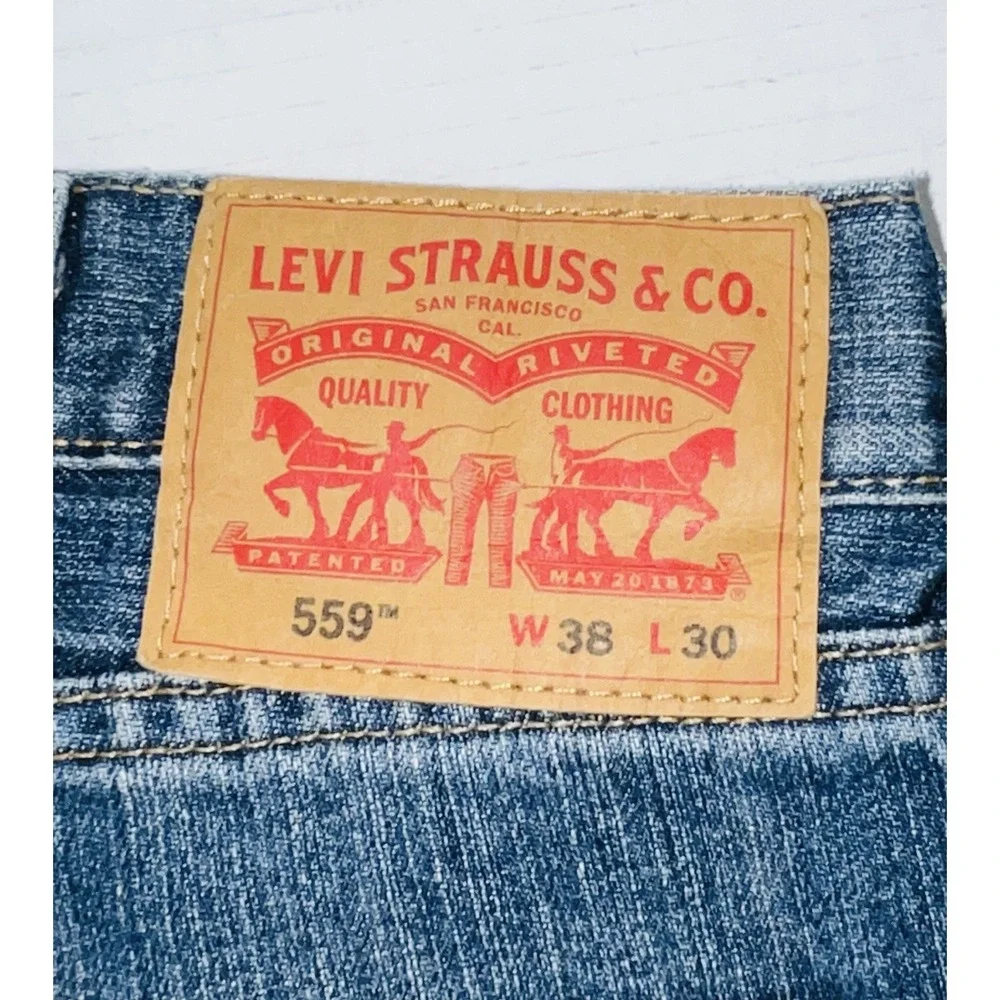 Levis levi 559